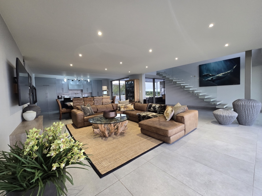 4 Bedroom Property for Sale in Oubaai Western Cape